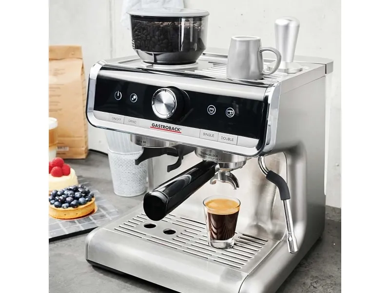 Design Espresso Barista Pro  Kaffemaskine Med ælkeskummer  Bar fra Gastroback hos Computersalg.dk 4016432426161